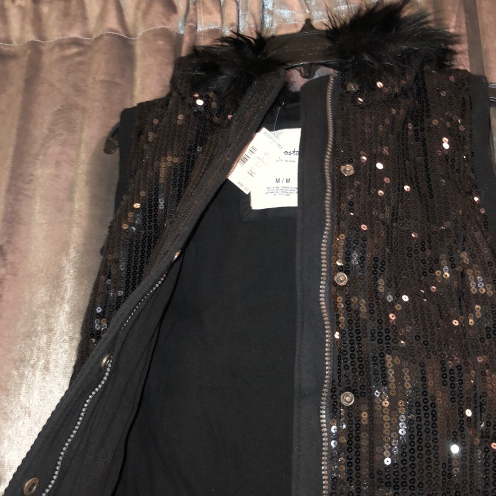 NWT🖤Black Milk🖤style M SEQUINED Hooded Black Puffer Vest-Faux Fur Trim